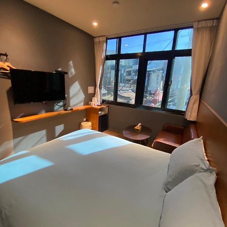 良文旅2館ryou Hotel Vintage - II 타이난 외부 사진