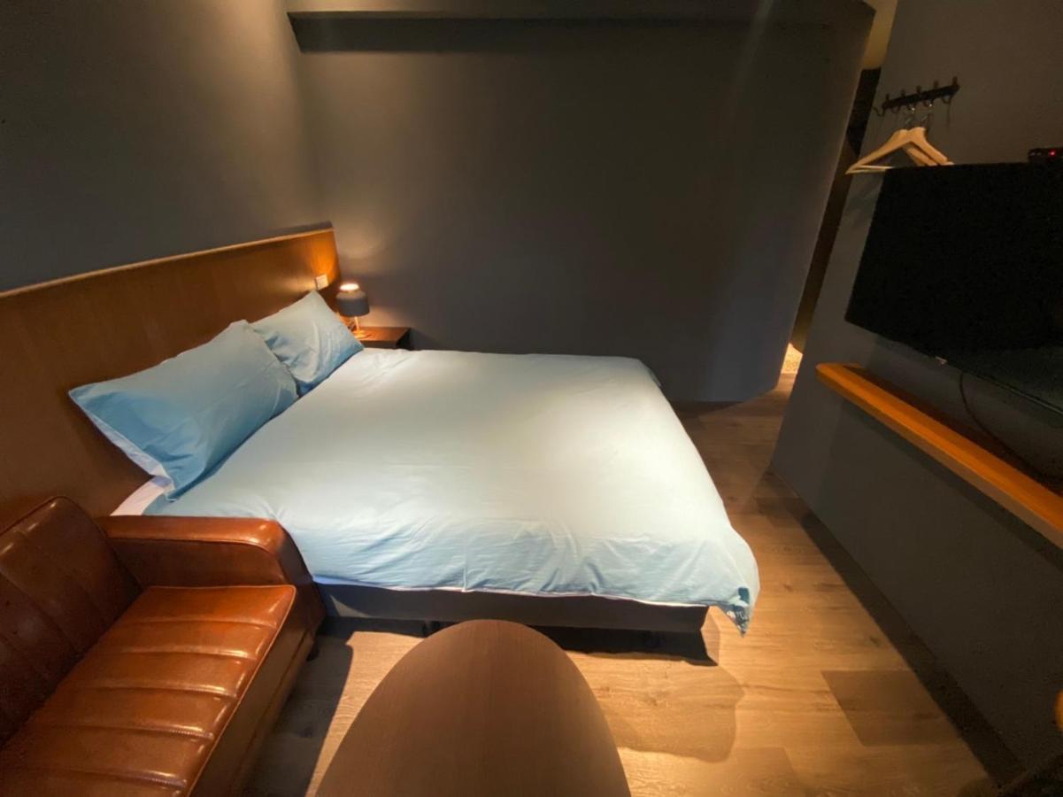 良文旅2館ryou Hotel Vintage - II 타이난 외부 사진