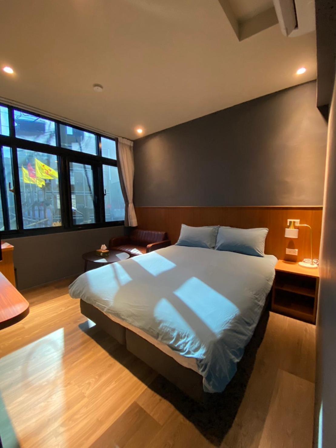 良文旅2館ryou Hotel Vintage - II 타이난 외부 사진
