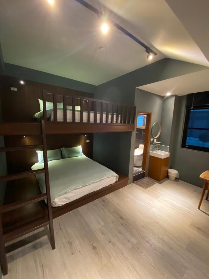 良文旅2館ryou Hotel Vintage - II 타이난 외부 사진